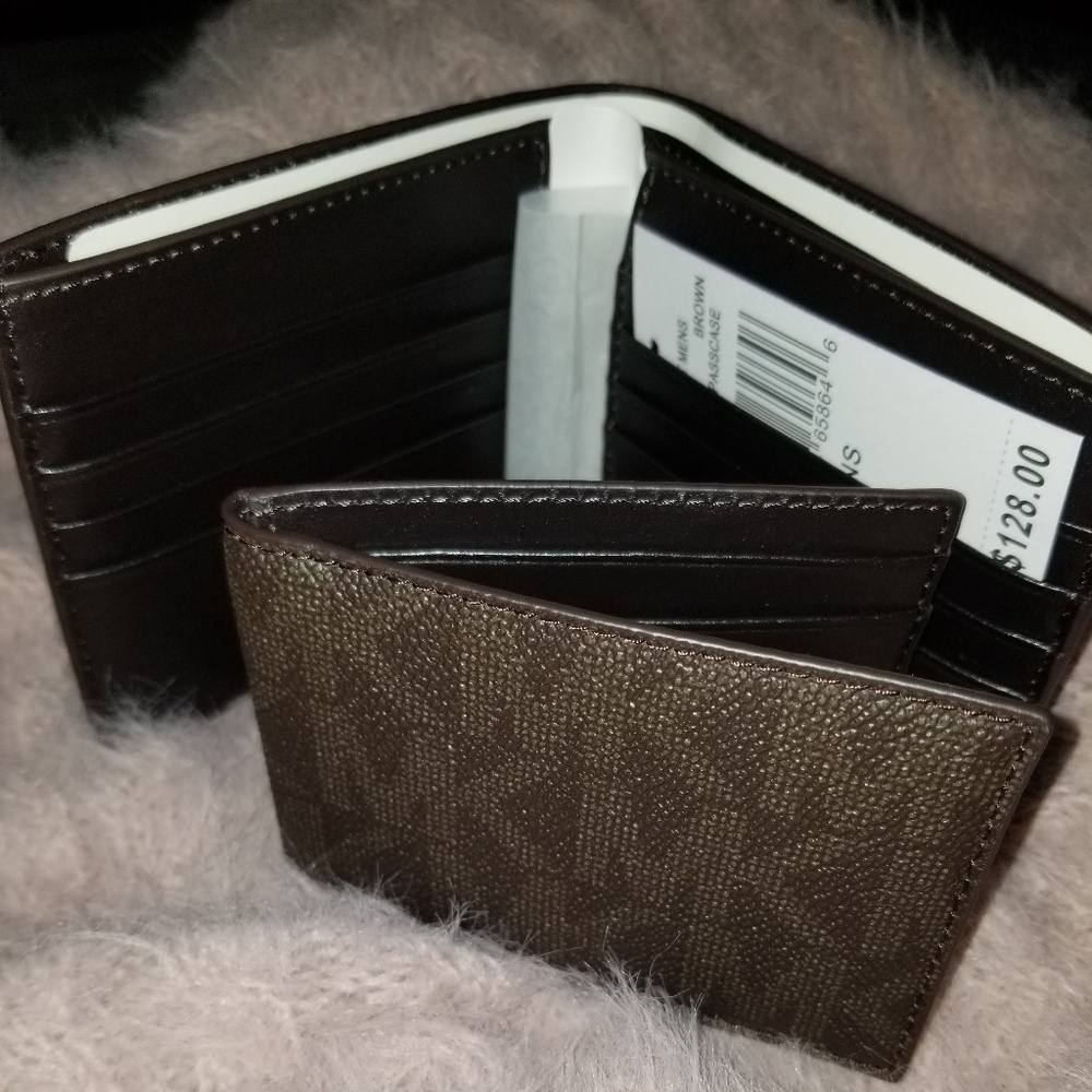 Michael Kors Jet Set Men's Pass Case 2pc Wallet